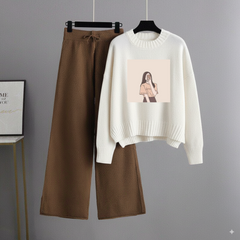 White Sweatshirt Selfie Girl with Brown Flapper Trouser